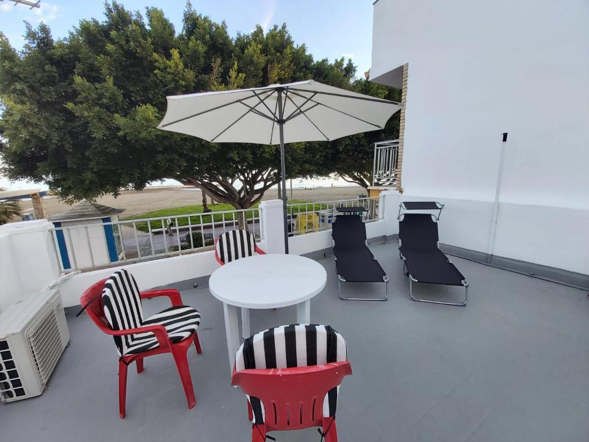 Beachfront House Málaga Eksteriør billede